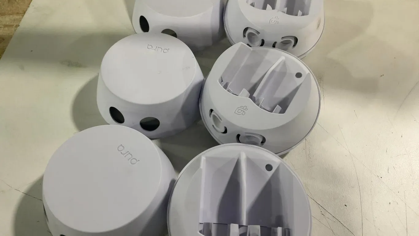 Pura Smart Fragrance Diffuser Base White
