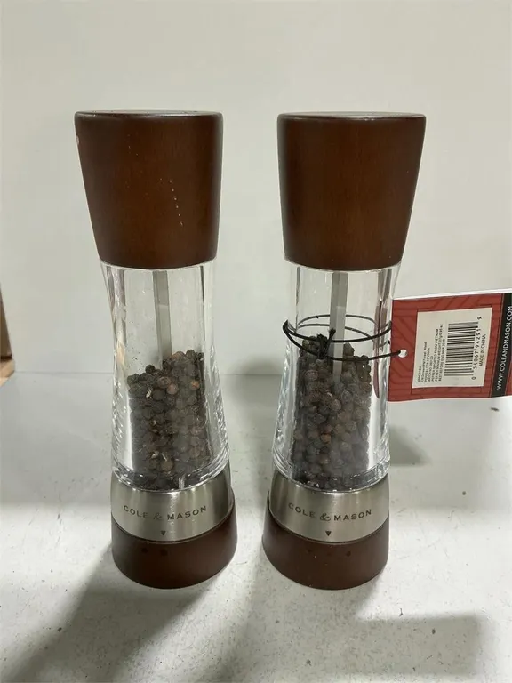 Cole and Mason Wood and Acrylic Pepper Mill 2pk