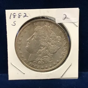 1882 S   USA Morgan Silver Dollar