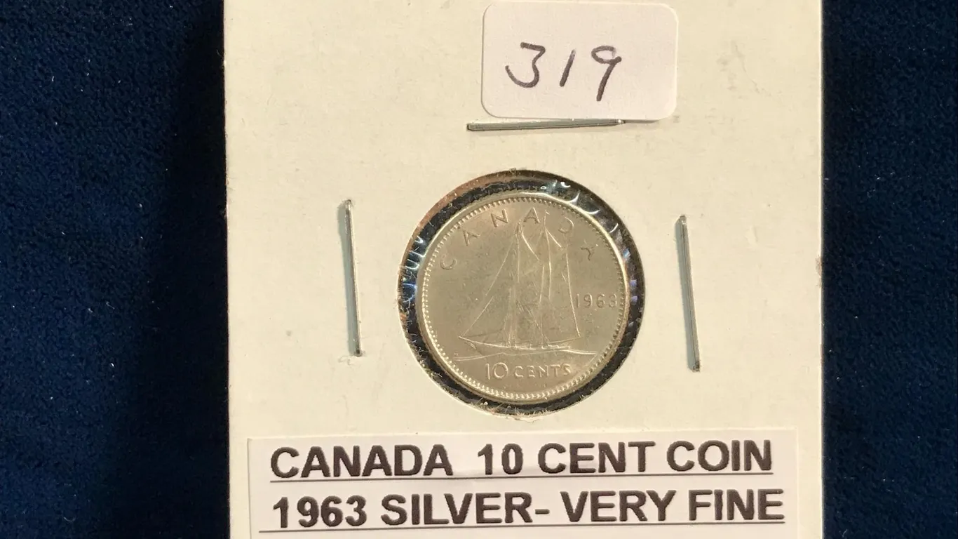 1963 Canadian Silver 10 Cent Piece