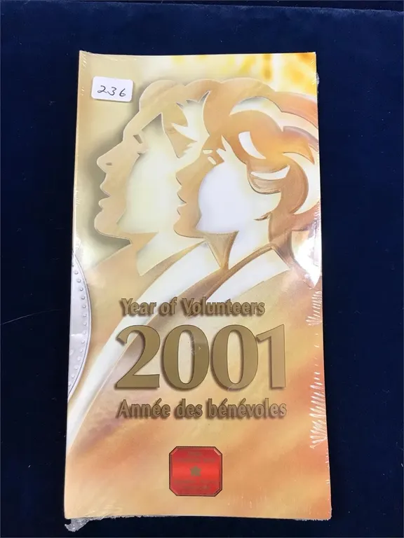 2001 Unc Volunteers Silver 10 cent piece. Unopened