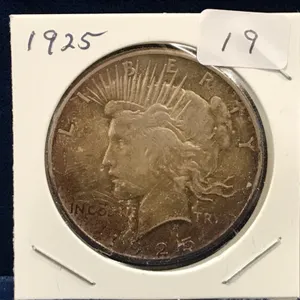 1925   USA Peace Silver Dollar