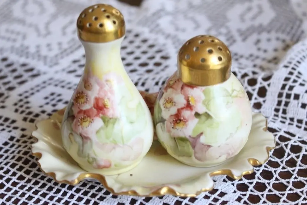 Hand-Painted Floral Porcelain Shaker Set & Tray