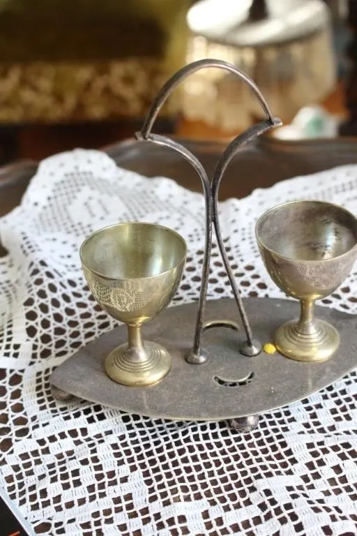 Silver-plate double egg cup stand with handle
