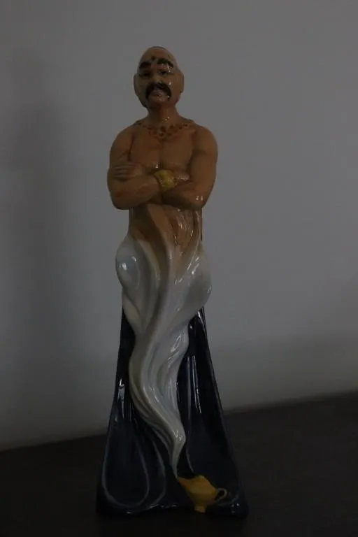 Royal Doulton 'The Genie' Figurine HN 2989