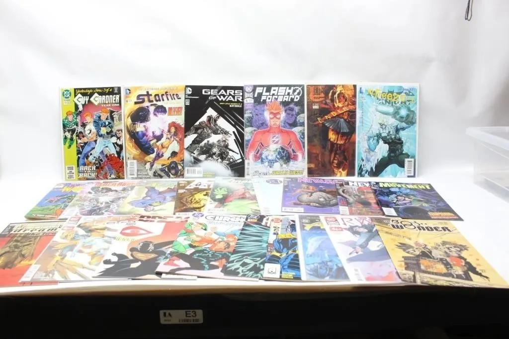 DC Comics Lot - Mixed Titles & Issues