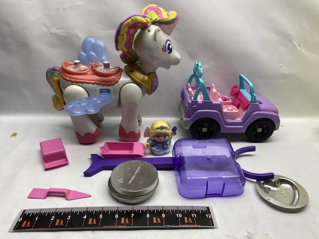 My Little Pony Figure Set with Jeep and