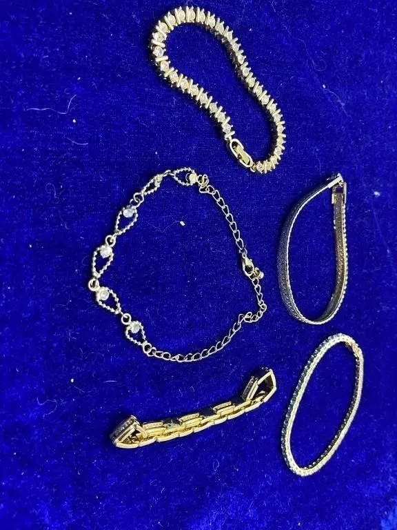 Gold-Tone Bracelet Collection (5 pcs)
