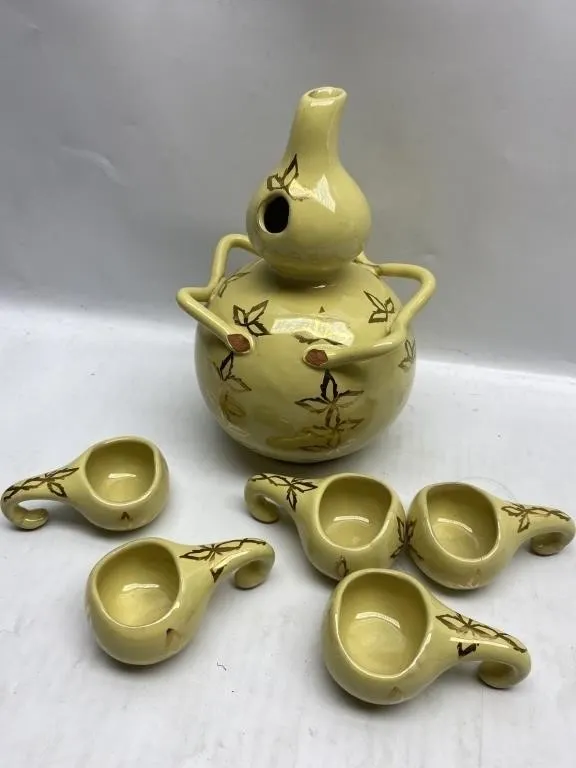 Yellow Ceramic Gourd-Form Pitcher with 6 Cups