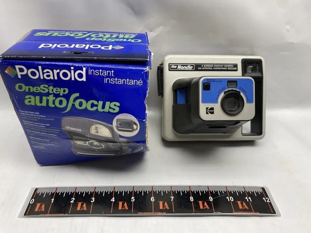 Polaroid OneStep AutoFocus Instant Camera with Box