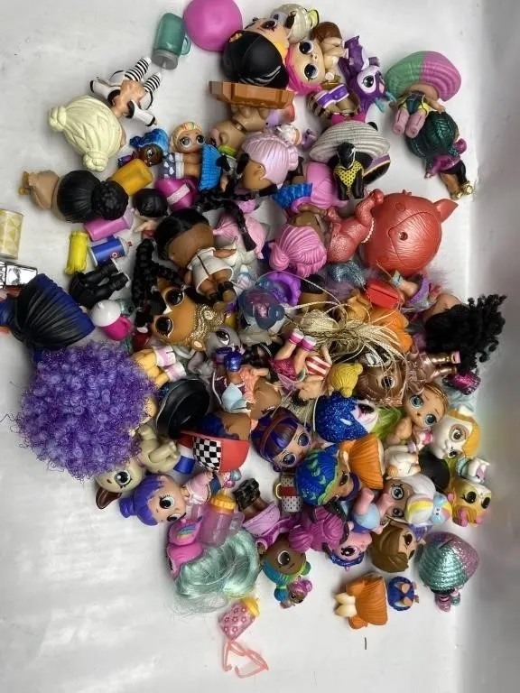 LOL Surprise Dolls and Accessories Lot