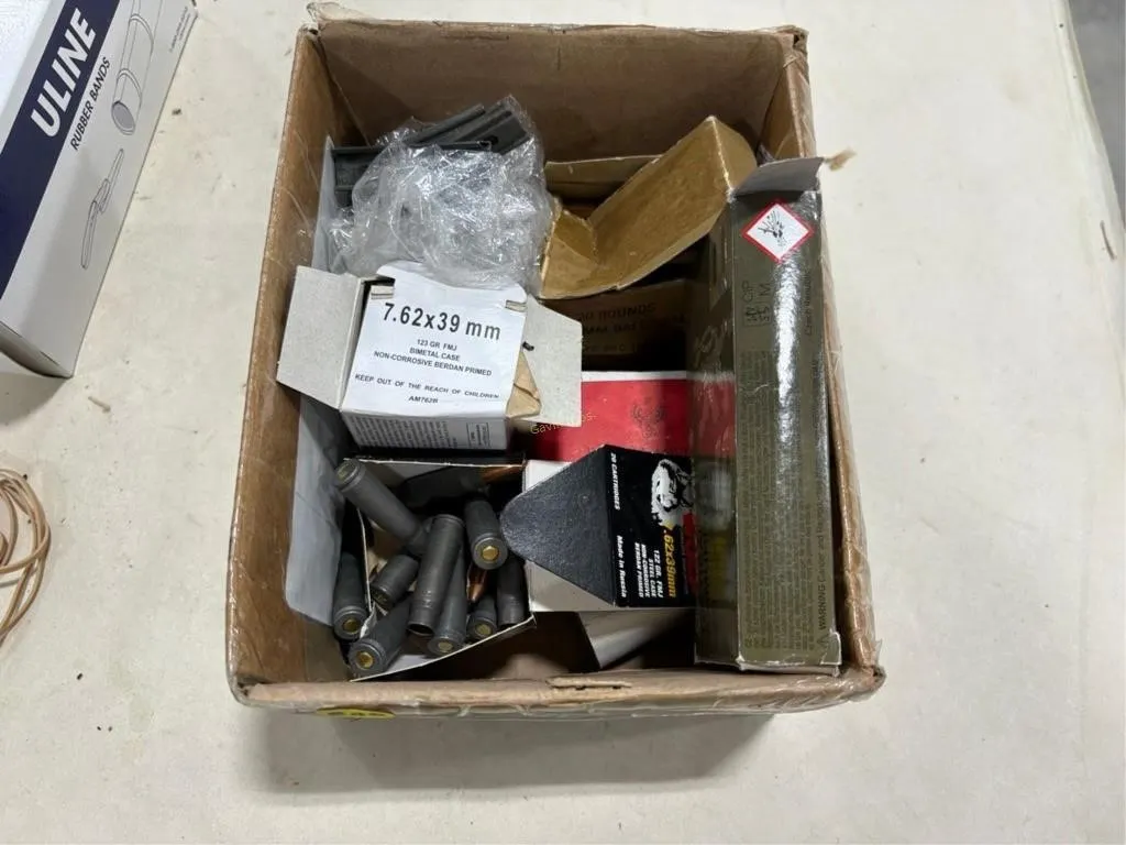 Box 7.62 ammo, stripper clips