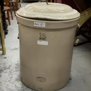 15 GAL MEDLATA CROCK W/ LIDS & INTACK HANDLES