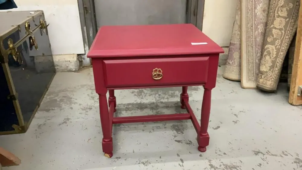 RED PAINTED SIDE TABLE W/ DRAWER