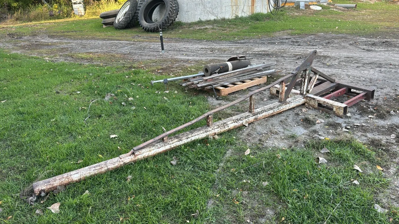 Shopbuilt jig boom w/ fork channles