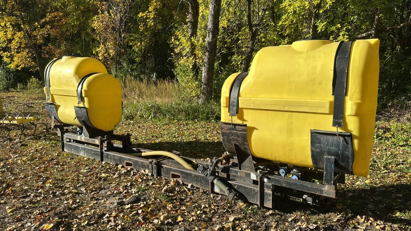 PR) 180 Gallon saddle tanks on bracket w/ fork channels