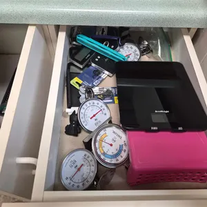 Assorted Household & Kitchen Accessories
 UNRESERVED
