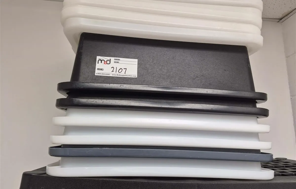 Assorted Plastic Storage Totes & Trays
UNRESERVED