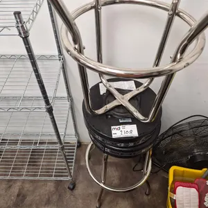 (2) Fender Custom Shop Bar Stools
 UNRESERVED