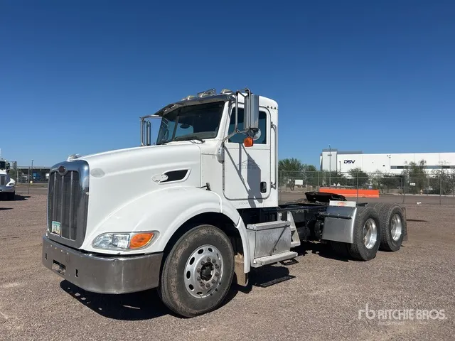 2009 Peterbilt 384 6x4 T/A Day Cab Truck Tractor