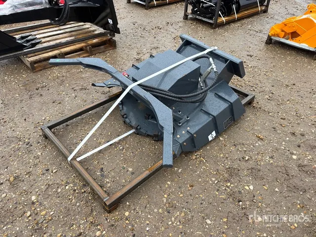 2026 GIYI GY-MDM50 33 in Mini Mini Disc Skid Steer Mulcher (Unused)