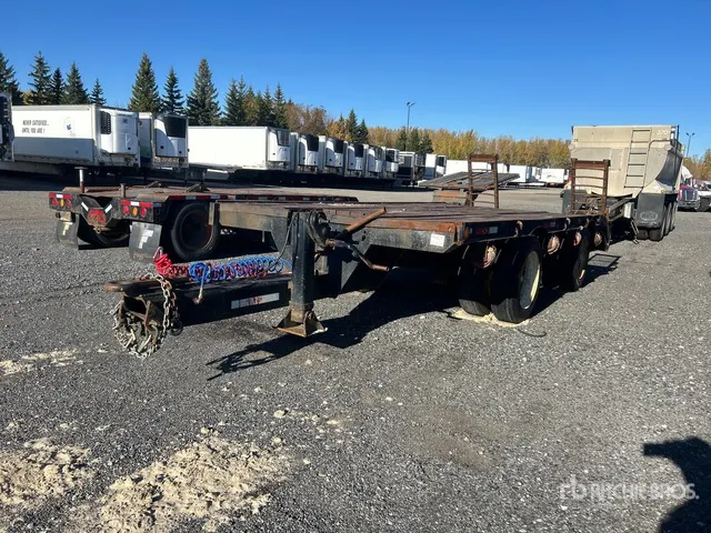 Domes 20 ft T/A Equipment Trailer