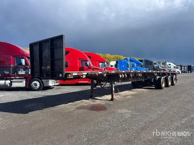2007 Manac 48 ft Tri/A Flatbed Trailer