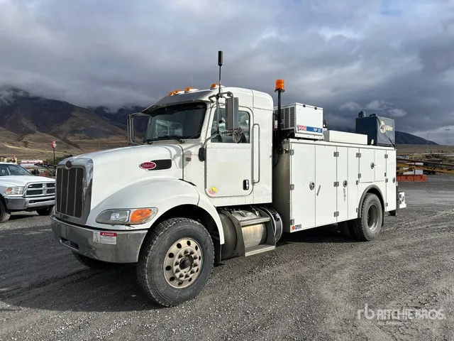 2021 Peterbilt 337 4x2 Service Truck