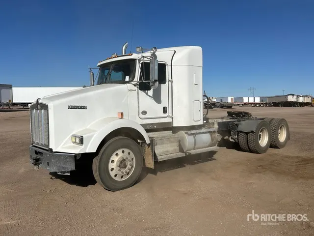 2019 Kenworth T800 6x4 T/A Sleeper Truck Tractor