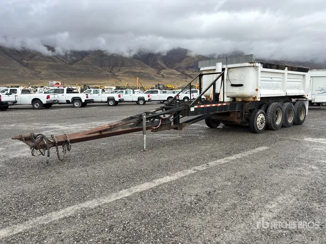 1995 Clement 18 ft Quad/A Demolition Pup Dump Trailer