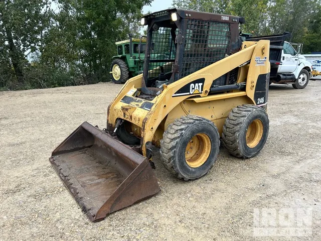 2002 Cat 246 Skid Steer Loader
