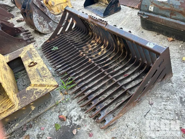 84 in Skeleton Skid Steer Bucket