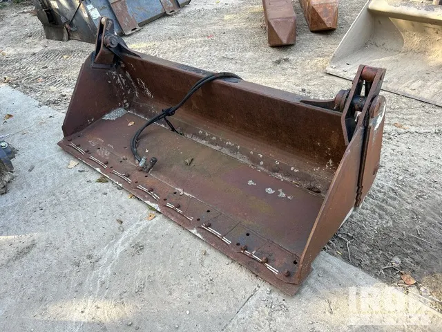 Construction Attachments 79 in Multi-Purpose Skid Steer Bucket