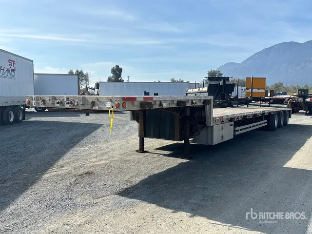 2008 Wilson 50 ft Tri/A Step Deck Trailer