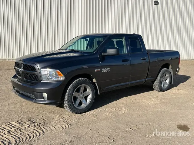 2017 Ram 1500 4x4 Extended Cab Pickup