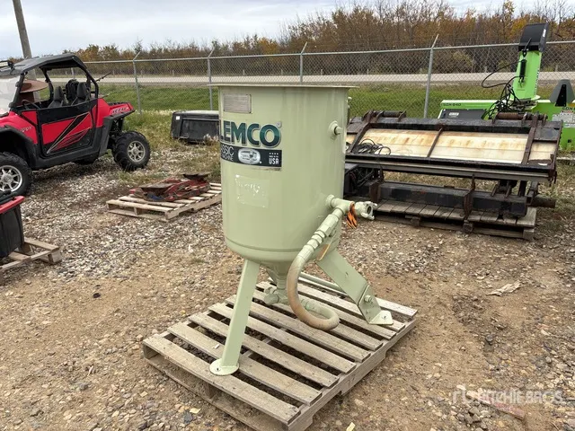 Clemco 2452 Sand Blast Pot
