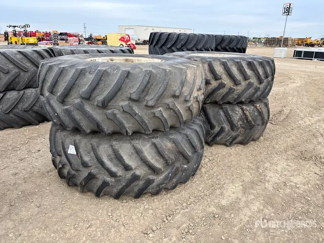 Quantity of (4) Titan 24.5R32 To fit Rogator 1286C Sprayer Tires - Fits Rogator 1286C