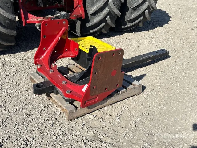 Hitch - Fits Case 540, 620, 645