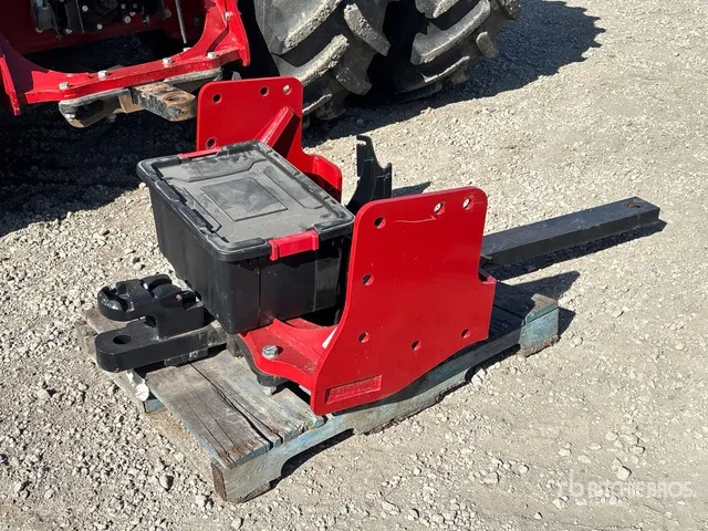 Hitch - Fits Case 540, 620, 645