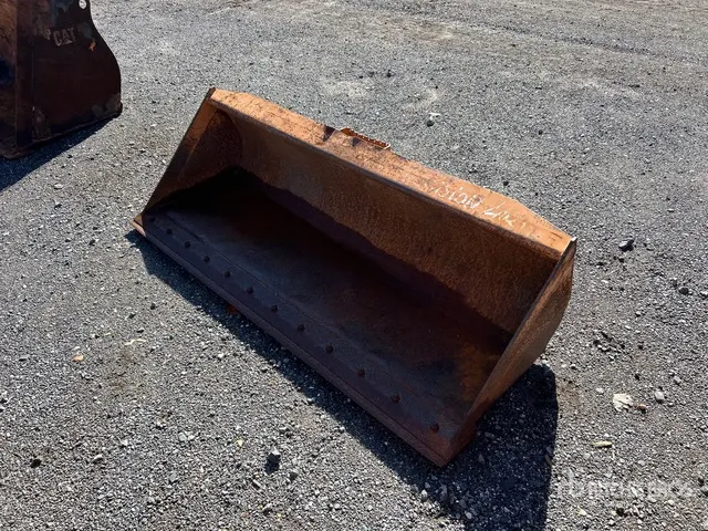 72 in General Purpose Skid Steer Bucket