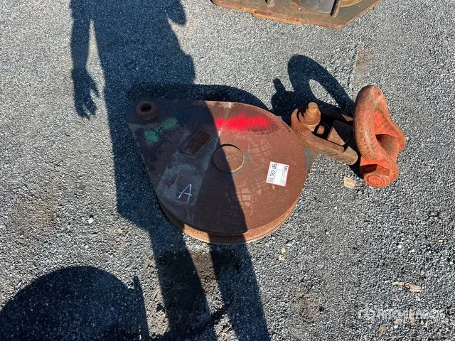 McKissick 24 in 30 ton Hook Block