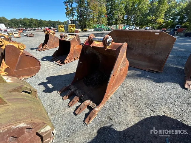 48 in Excavator Bucket - Fits Cat 325