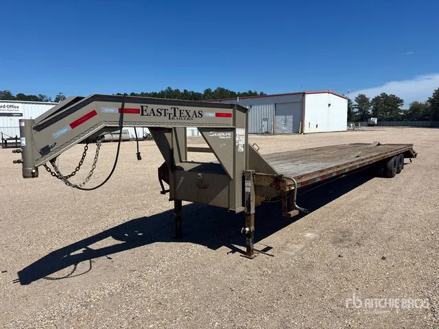 2023 East Texas Trailers 40 ft T/A Gooseneck Equipment Trailer