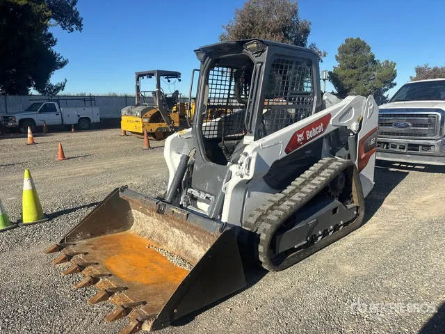 2021 Bobcat T62 Two-Speed Compact Track Loader