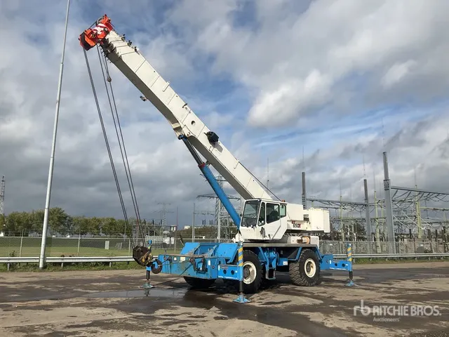 2008 Grove RT650E 4x4x4 Rough Terrain Crane