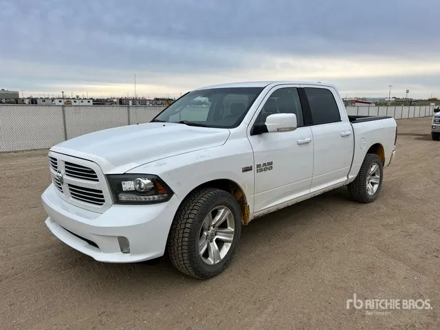 2014 Ram 1500 4x4 Crew Cab Pickup