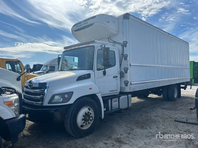 2018 Hino 338 4x2 Refrigerated Truck
