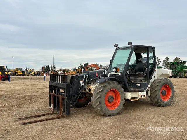 2002 Bobcat V623 VersaHandler Telehandler
