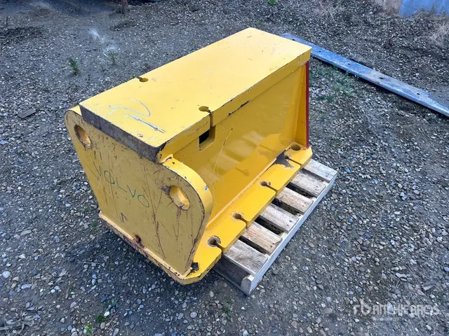 38 in Motor Grader Push Block