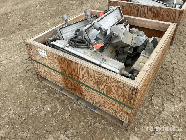 Quantity of Construction Lighting